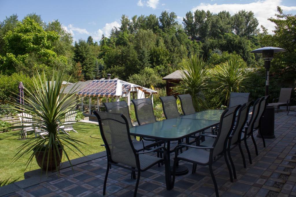 Genelle House B&B Guest House Экстерьер фото
