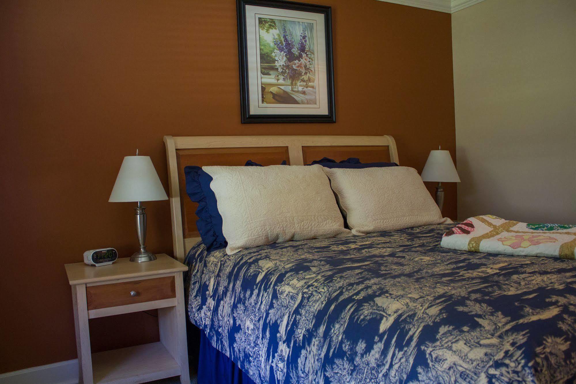 Genelle House B&B Guest House Экстерьер фото